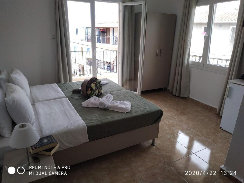 Room image 5