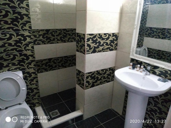 Central Hotel image 16
