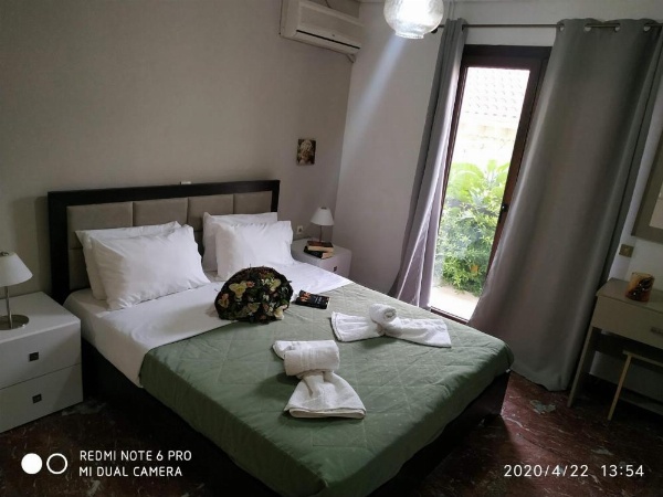 Central Hotel image 39