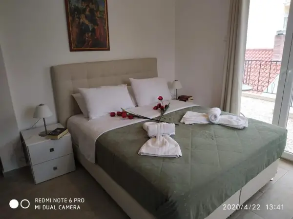 Central Hotel 8